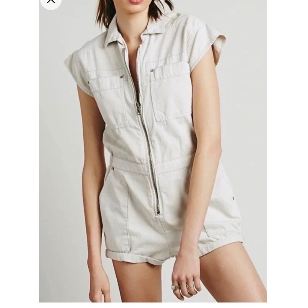 Free People Utility Romper Beige Cotton Zip Front Sleeveless Shorts M Medium
